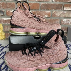 Nike Lebron 15 Rust Pink - Size 9